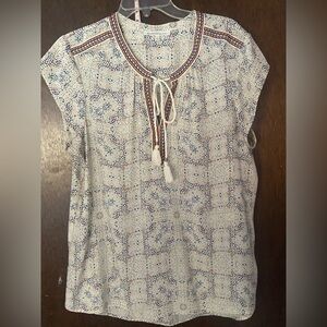 Daniel Rainn Blue and White Patterned Blouse